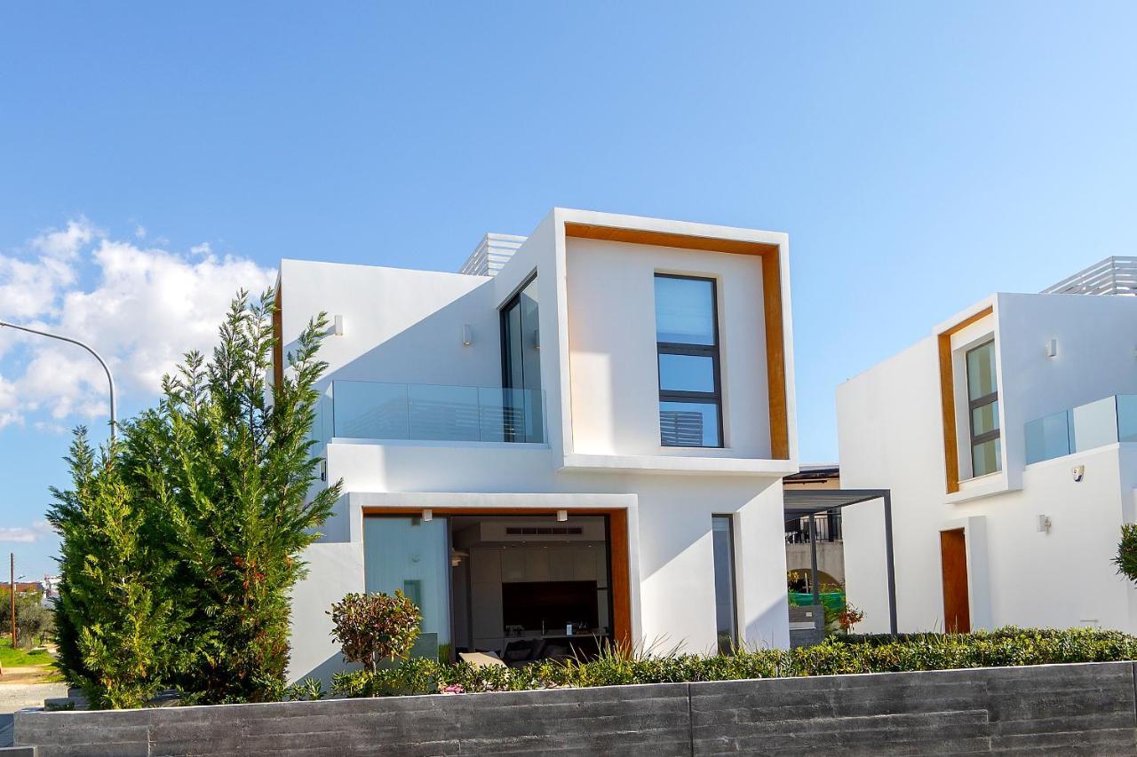 Villa Beach Heaven Paphos Bagian luar foto